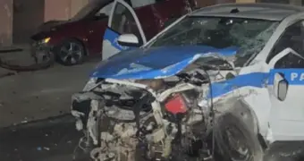 Полицейский автомобиль попал в жесткую аварию в Бейнеу