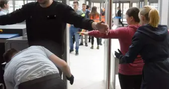 В Казахстане суд приговорил иностранца к 15 годам лишения свободы после досмотра в аэропорту