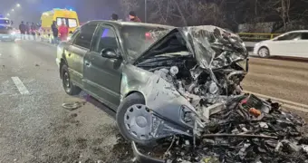 Ночная катастрофа в Алматы: есть пострадавшие, а машины превратились в груду металла (видео)