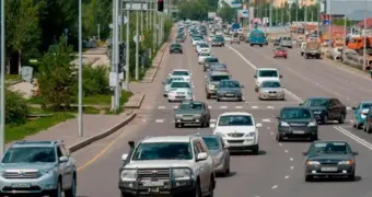 Все данные об автомобилях казахстанцев теперь автоматически будут передавать в налоговую - ежедневно