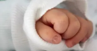 Граждане Китая задержаны в аэропорту при попытке вывоза новорожденных из Казахстана