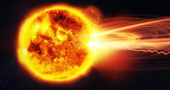 На Солнце зафиксирована одна из самых мощных вспышек 2025 года: пик пришелся на утро 1 декабря