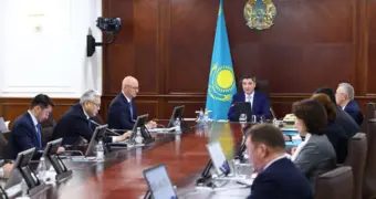 «Мы защищаем интересы граждан» — Олжас Бектенов о наведении порядка на фармацевтическом рынке