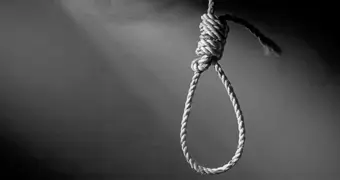 В Актау нашли повешенным молодого мужчину