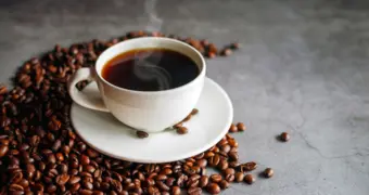 Российские ученые нашли в кофе потенциальное лекарство от Альцгеймера