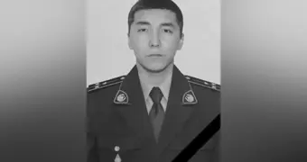 В Казахстане насмерть сбили полицейского, обеспечивавшего безопасность на трассе в непогоду
