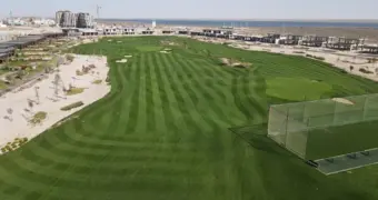 Строительство гольф-отеля в Актау могут возобновить после года простоя