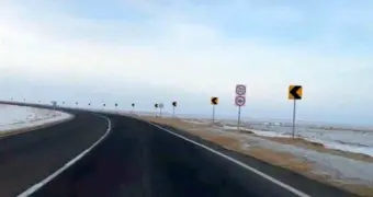 Снег и резкое похолодание: водителей Мангистау просят готовиться к скользким дорогам