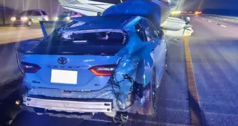 Самолёт приземлился на крышу Toyota Camry в США (видео)