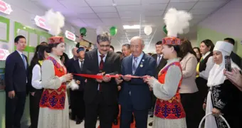 В Жанаозене в рамках проекта «Келешек мектептері» открылась школа на 1200 мест