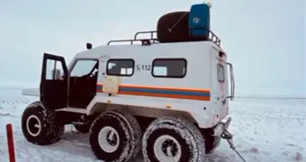 112 километров ради спасения: водителей вызволили из снежного заноса в Мангистау