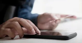 Следы ведут за границу: куда исчезают средства со счетов казахстанцев