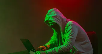 «Тайный Санта» в соцсетях: как не стать жертвой мошенников - советы полиции Актау