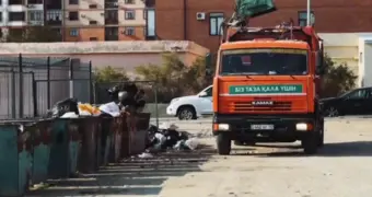 Человек труда: 25-летний житель Актау поделился мыслями о своей работе по уборке города