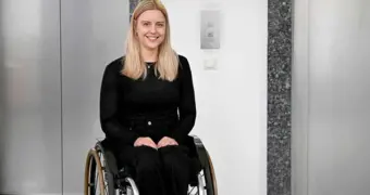 Человек на инвалидной коляске впервые отправится в космос