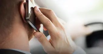 С 25 декабря звонки и интернет для казахстанцев станут дороже: подробности для абонентов