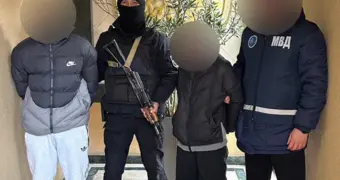 С поличным и на камеру: в Актау пресечена деятельность наркосбытчиков