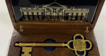 Дональд Трамп передал Касым-Жомарту Токаеву «ключ» от Белого дома