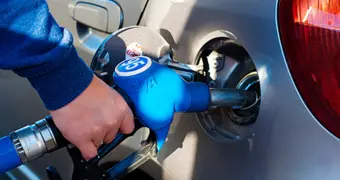 От 205 до 316 тенге за литр: чего ждать казахстанцам от цен на бензин в 2026 году