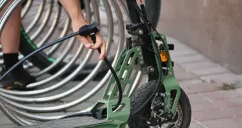 В Казахстане включают жёсткий режим для кикшеринга