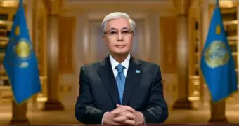 Токаев поздравил казахстанцев с Новым годом