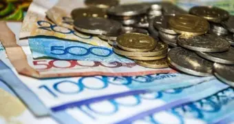 Казахстан утвердил новые суммы выплат семьям с детьми: кому и сколько