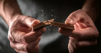 Сладкий секрет молодости: ученые нашли способ замедлить старение