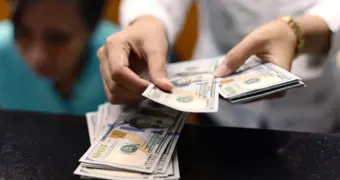 С 14 января обменные пункты Кыргызстана будут проверять происхождение денежных средств казахстанцев