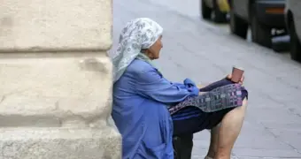 Кого в Казахстане с 16 января будут считать бедным