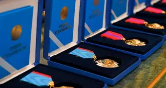 Кто и за сколько покупает звания в Казахстане