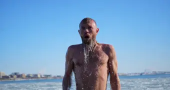 До поздней ночи у купели: сколько человек окунулись в Актау