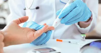 Названы скрытые сигналы диабета: 4 признака, которые нельзя игнорировать