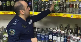 Продавал без лицензии: в магазине в Актау изъяли весь алкоголь