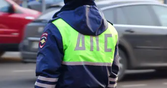 Мигрант сломал лицевую кость гаишнику в Санкт-Петербурге