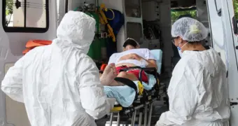 В результате удара молнии в Бразилии пострадали более 70 человек (видео)