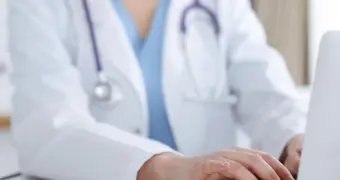 «Вы умерли»: казахстанца заживо «похоронили» в поликлинике