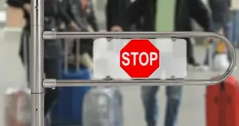 Неожиданный запрет на выезд грозит миллионам казахстанцев