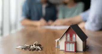 Когда и как казахстанцы смогут оформить льготное жильё в 2026 году