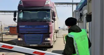С 11 февраля казахстанских водителей на границе будут проверять по новым правилам