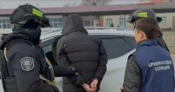 Подозреваемого в кражах из автомобилей задержали в Жанаозене