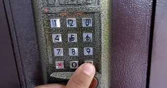 Домофонный оброк в Казахстане: имеют ли право компании требовать абонентскую плату