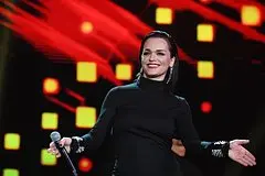 Певица Слава рассказала о случившемся горе и ушла со сцены посреди концерта