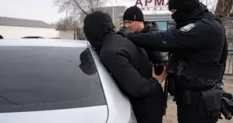 В Мангистау спецназ «накрыл» преступную группу, похищавшую промышленные трубы