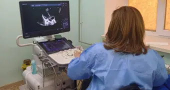 Ежегодно 180 детей: врачи из Астаны отбирают в Мангистау малышей с пороками сердца для проведения операций