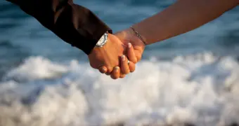 Брачные союзы и свобода слова: депутат из Мангистау разъяснила ключевые поправки в Конституции