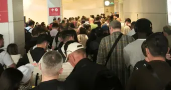 Воздушная тревога и закрытое небо: турист из Актау рассказал о ситуации в Дубае