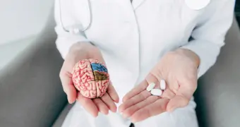 «Безобидное» вещество в мозге может повышать риск болезни Альцгеймера