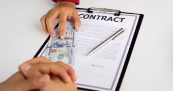 Форум раздора: в Мангистау участники госзакупок спорят из-за результатов конкурса