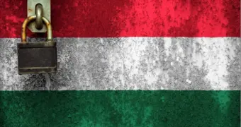 В Венгрии захвачены инкассаторские автомобили и семеро сотрудников украинского банка