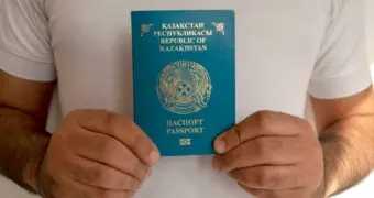«Казахстан не оставляет своих» — Токаев о роли казахстанского паспорта в защите граждан